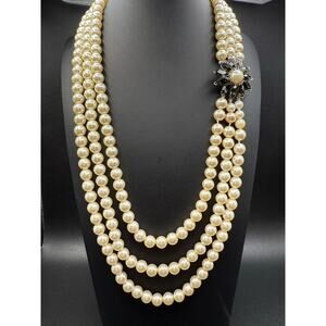 Marvella Three Strand Flower Jeweled Clasp